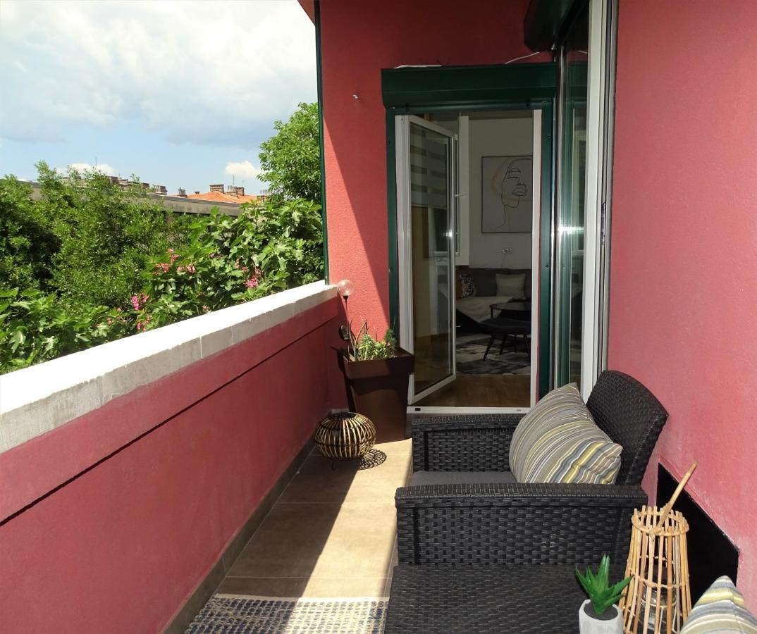 Appartamento Sunny Oasis Fiume Esterno foto